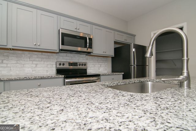 386 Springwater Way, Bremen, GA 30110