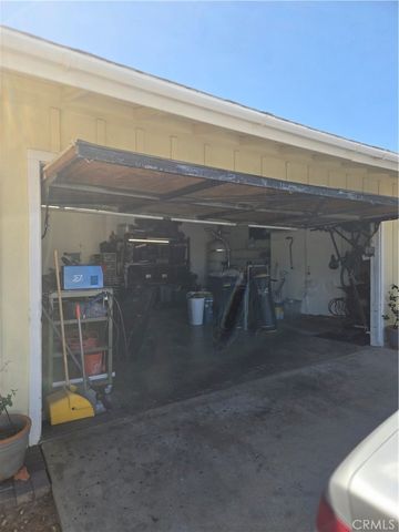 16211 Encina, Victorville, CA 92395