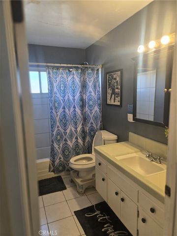16211 Encina, Victorville, CA 92395