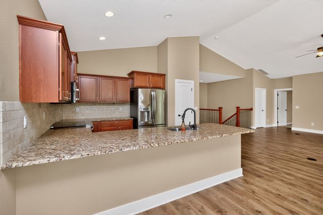 4712 NE Briarwood Drive, Ankeny, IA 50021
