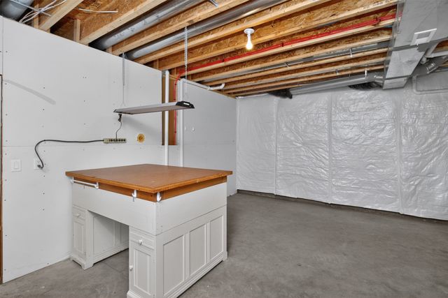 4712 NE Briarwood Drive, Ankeny, IA 50021