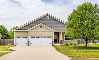 4712 NE Briarwood Drive, Ankeny, IA 50021