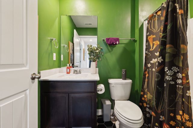 7401 Brady Ln, Antioch, TN 37013