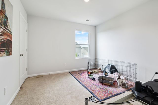 7401 Brady Ln, Antioch, TN 37013