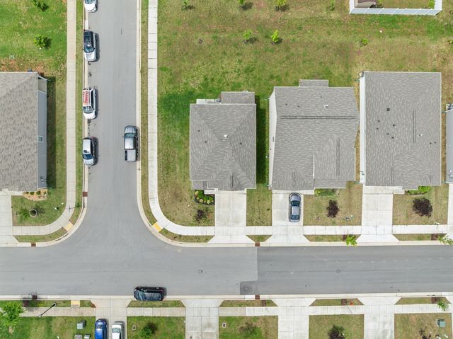 7401 Brady Ln, Antioch, TN 37013