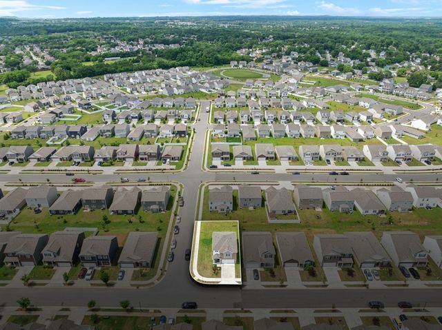 7401 Brady Ln, Antioch, TN 37013