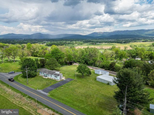 909 MILL CREEK RD, Luray, VA 22835