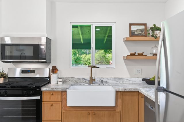 13642 Hill Boulevard, Shasta Lake, CA 96019