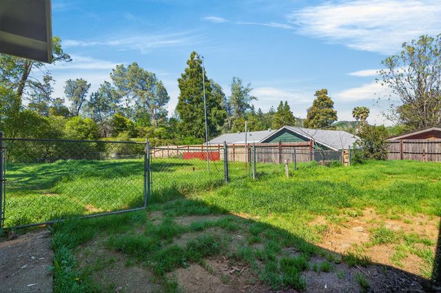 13642 Hill Boulevard, Shasta Lake, CA 96019