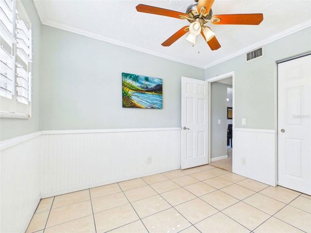 6335 PALMA DEL MAR BOULEVARD S 223, St Petersburg, FL 33715