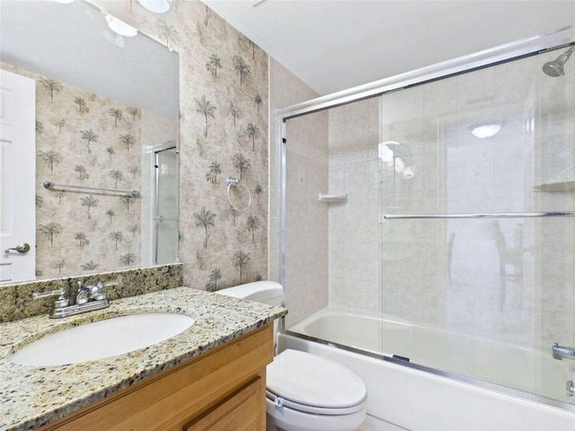 6335 PALMA DEL MAR BOULEVARD S 223, St Petersburg, FL 33715