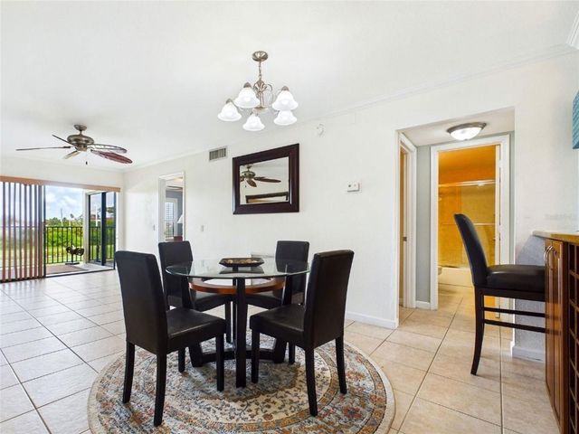 6335 PALMA DEL MAR BOULEVARD S 223, St Petersburg, FL 33715