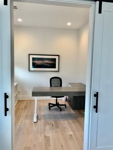 2501 Julian Street, Houston, TX 77009