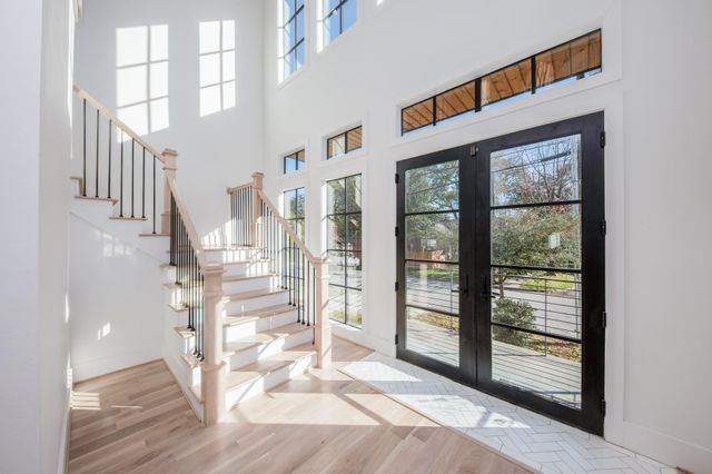 2501 Julian Street, Houston, TX 77009