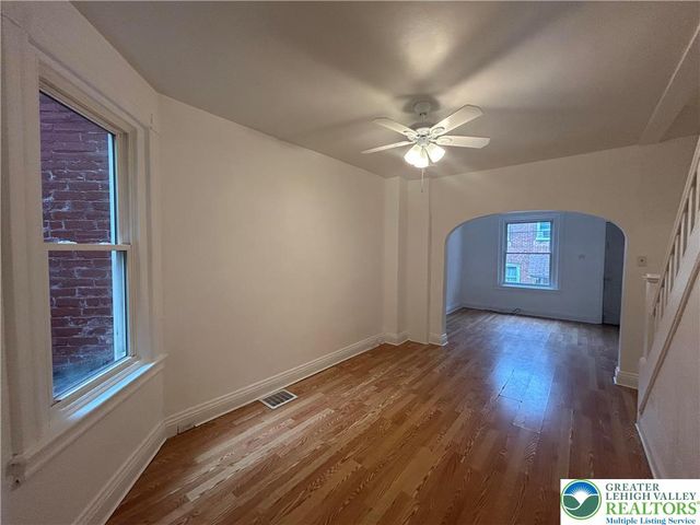 914 Mechanic Street, Bethlehem City, PA 18015
