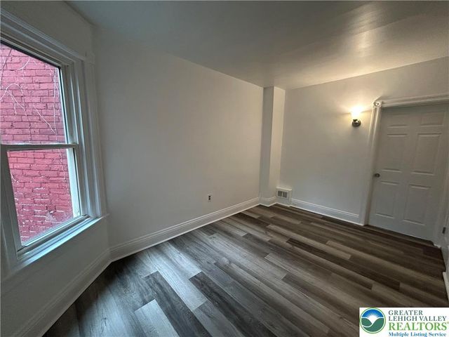 914 Mechanic Street, Bethlehem City, PA 18015