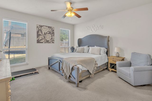 1052 Jodie Drive, Weatherford, TX 76087