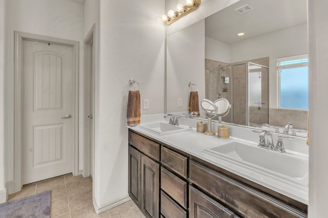 1052 Jodie Drive, Weatherford, TX 76087