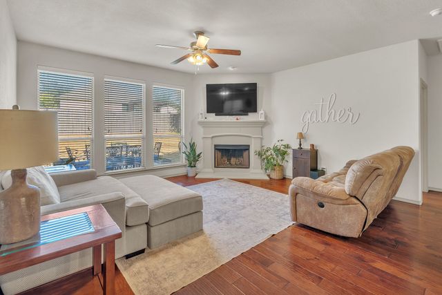 1052 Jodie Drive, Weatherford, TX 76087