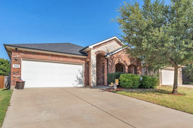 1052 Jodie Drive, Weatherford, TX 76087