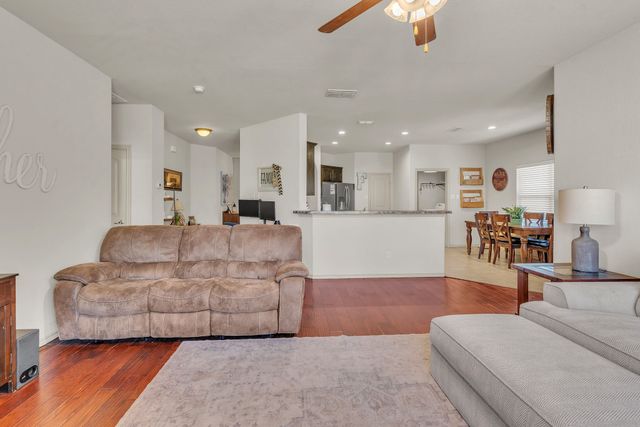 1052 Jodie Drive, Weatherford, TX 76087