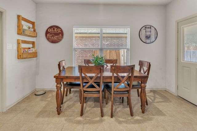 1052 Jodie Drive, Weatherford, TX 76087