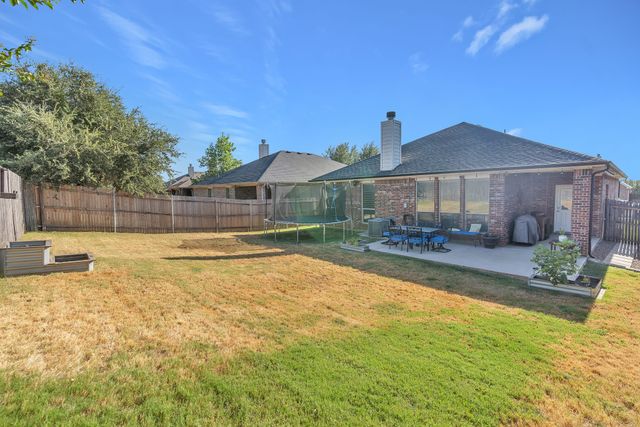 1052 Jodie Drive, Weatherford, TX 76087