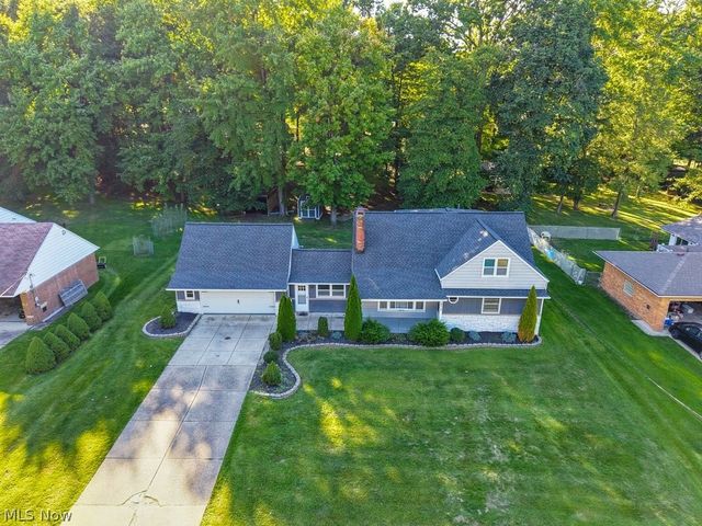 6514 Bonroi Drive, Seven Hills, OH 44131