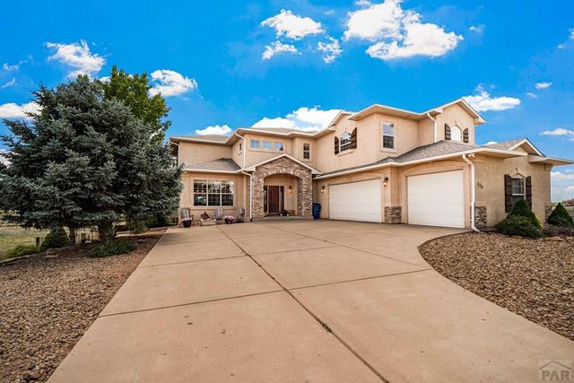 438 W Hollister Dr, Pueblo West, CO 81007