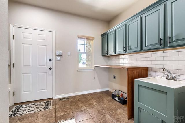 438 W Hollister Dr, Pueblo West, CO 81007