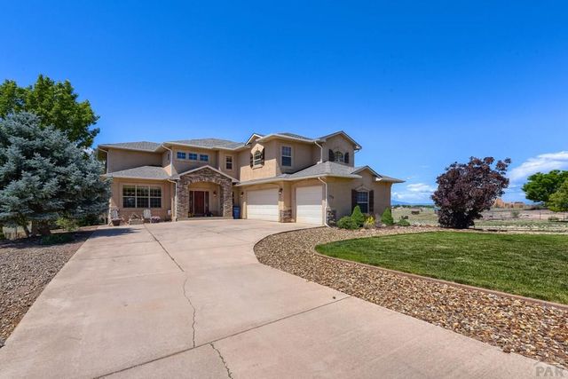438 W Hollister Dr, Pueblo West, CO 81007