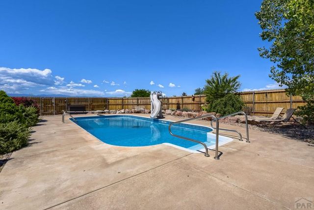 438 W Hollister Dr, Pueblo West, CO 81007