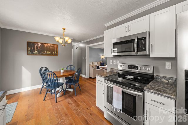 121 James Street, Clyde, NC 28721