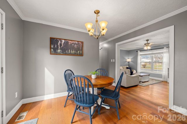 121 James Street, Clyde, NC 28721