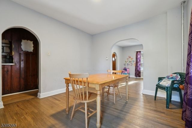 11 Hillairy Ave, Morristown Town, NJ 07960