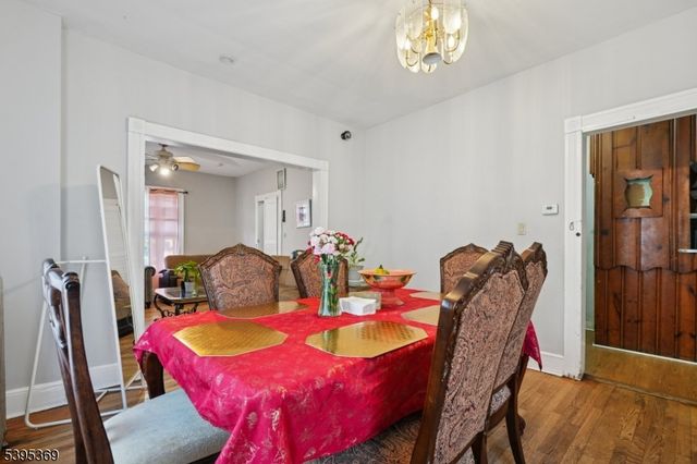 11 Hillairy Ave, Morristown Town, NJ 07960