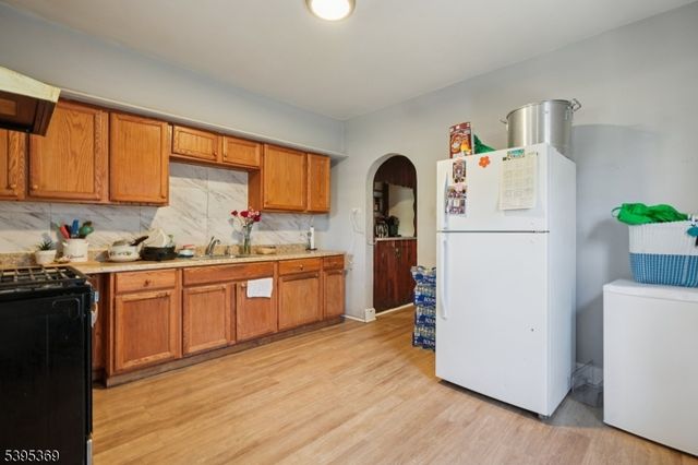 11 Hillairy Ave, Morristown Town, NJ 07960