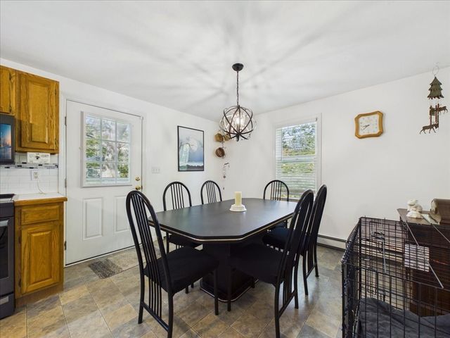 139 South St, Plymouth, MA 02360