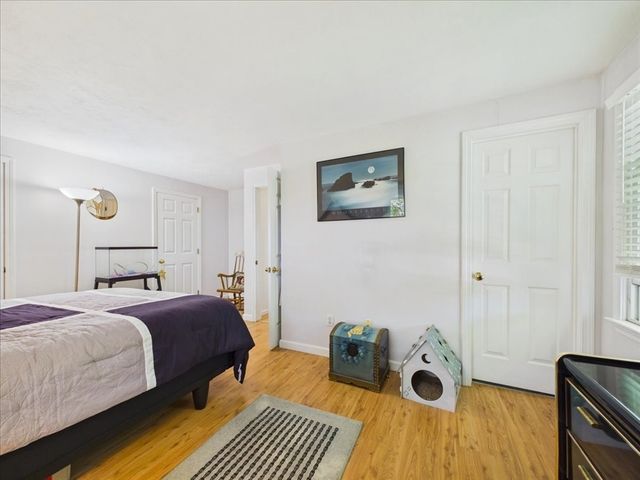 139 South St, Plymouth, MA 02360