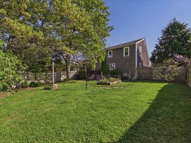 139 South St, Plymouth, MA 02360
