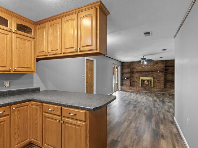 15 W Casa Loma Drive, Mary Esther, FL 32569