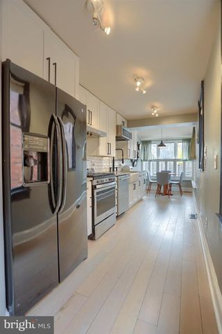 111 BARRE ST W, Baltimore, MD 21201