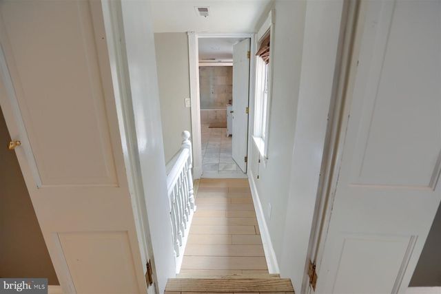 111 BARRE ST W, Baltimore, MD 21201