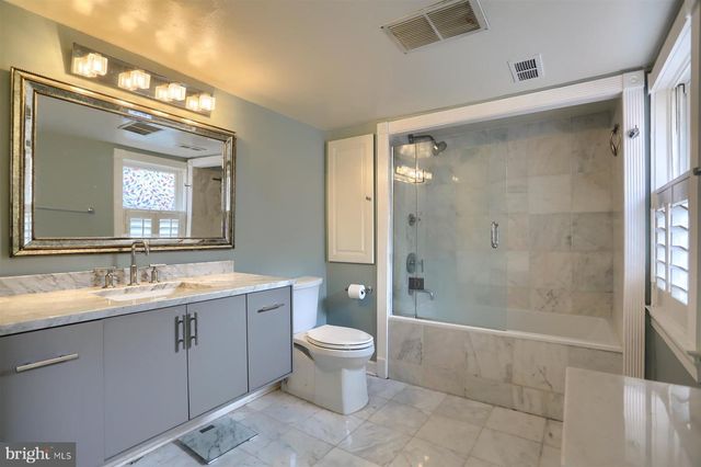 111 BARRE ST W, Baltimore, MD 21201