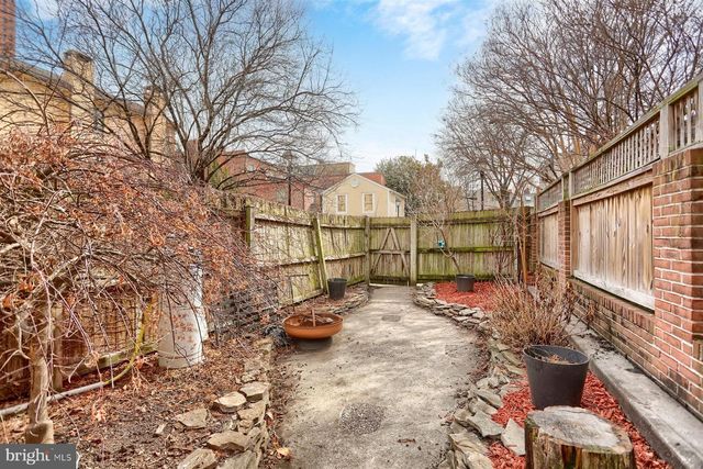 111 BARRE ST W, Baltimore, MD 21201