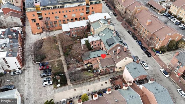 111 BARRE ST W, Baltimore, MD 21201