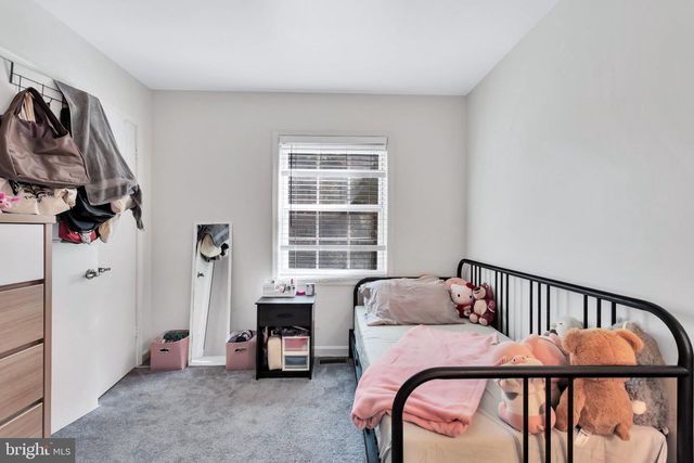 9009 SWEET BIRCH CT, Springfield, VA 22152