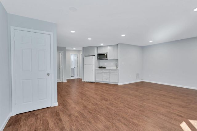 9009 SWEET BIRCH CT, Springfield, VA 22152