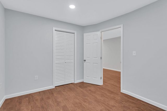 9009 SWEET BIRCH CT, Springfield, VA 22152