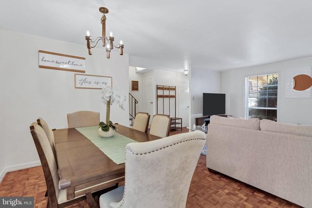 9009 SWEET BIRCH CT, Springfield, VA 22152